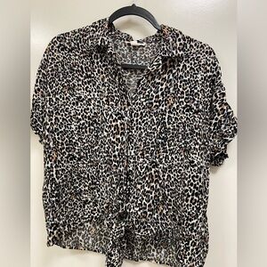 beachlunchlounge animal print top size medium